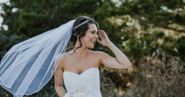 Jakie dodatki warto dobrać do sukni ślubnej?