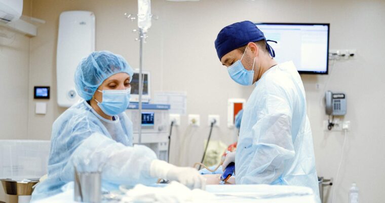 Kompresjoterapia – opaski uciskowe na żylaki