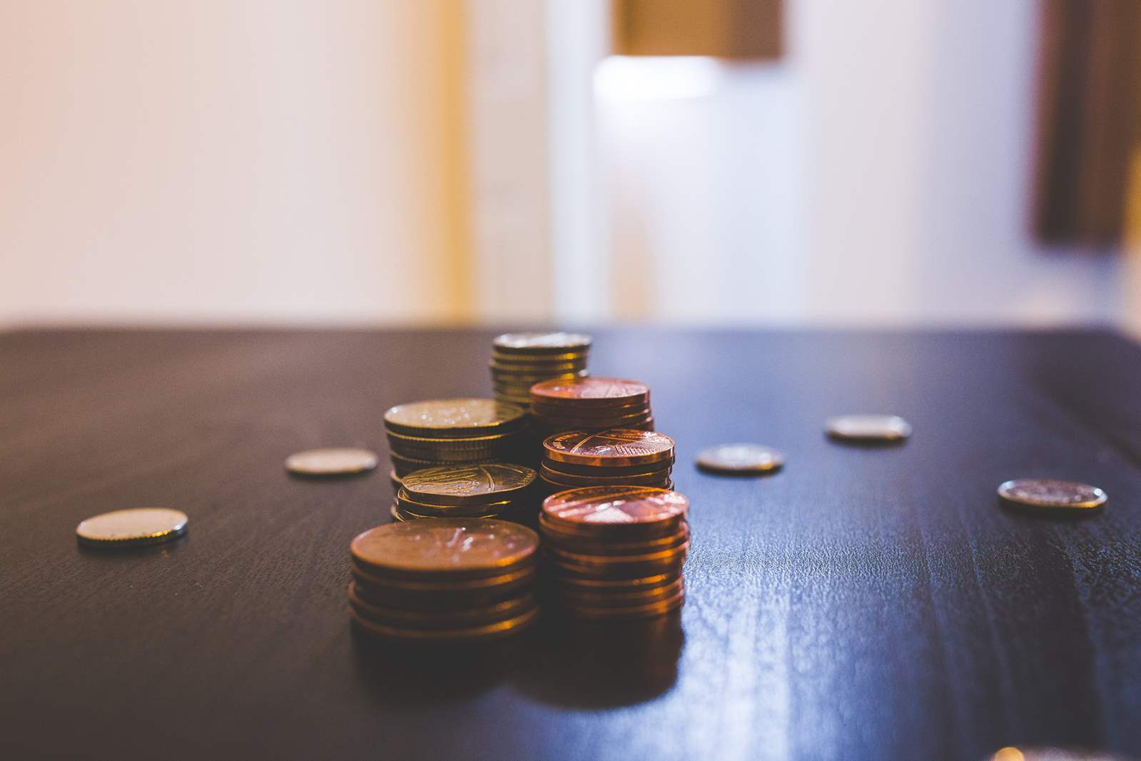 Inwestycja w monety kruszcowe – zalety i wady rozwiązania