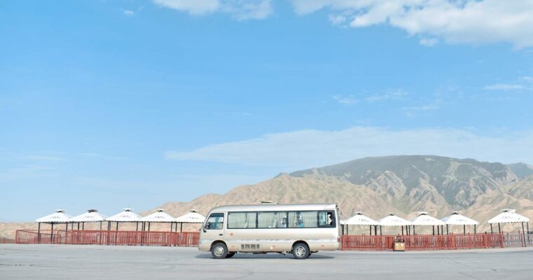 Jak skutecznie wynająć busa? – Zasady i procedury, które powinieneś znać